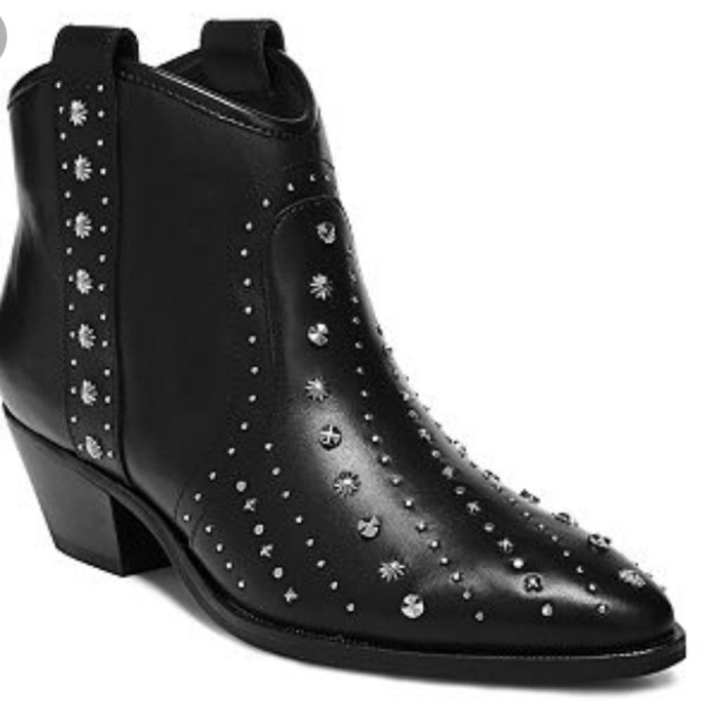 Short Black leather bootie with metal stars size 7.5 Sam Edelman